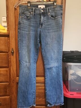 Lucky Brand Women's Medium Blue Flare Jeans
